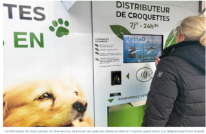 Distributeur de croquettes Saint-Brieuc